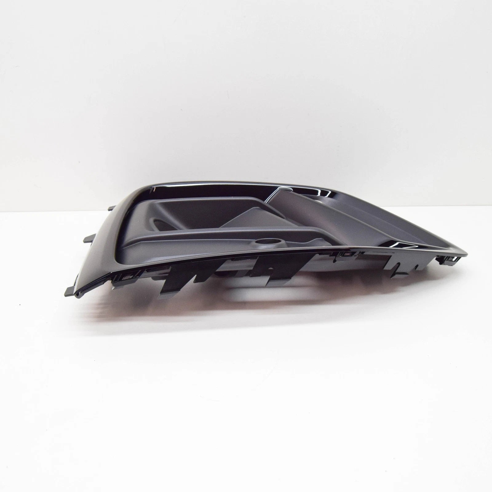 NEW AUDI Q5 FY SPORTBACK FRONT BUMPER RIGHT GRILLE 80F807680BMT ORIGINAL