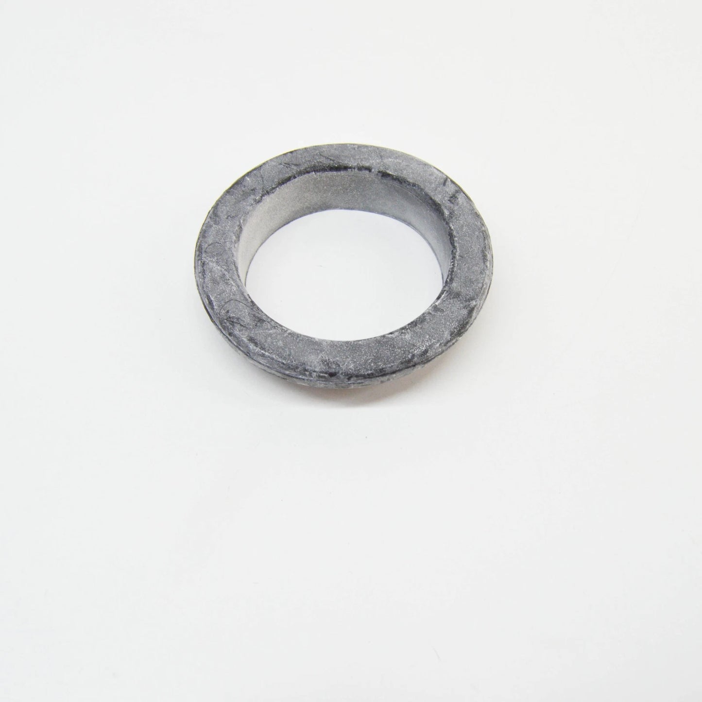 NEW BMW 5 E60 REAR LOWER SPRING PAD 33531133671 1133671