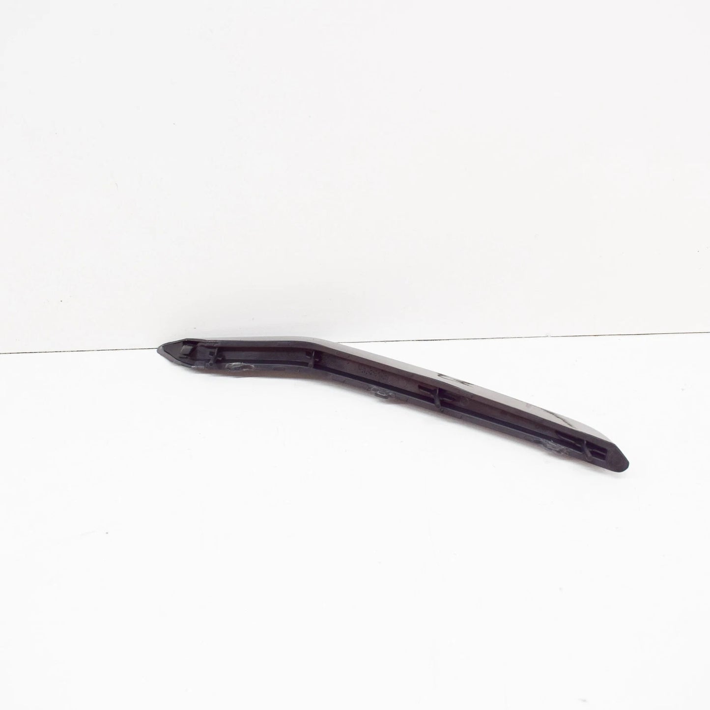 NEW BMW X5 F15 M50D BUMPER MOLDING FRONT RIGHT 51118056868 ORIGINAL