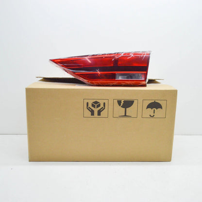 NEW AUDI Q3 F3 SPORTBACK RIGHT SIDE TRUNK BOOTLID TAILLIGHT 83A945076