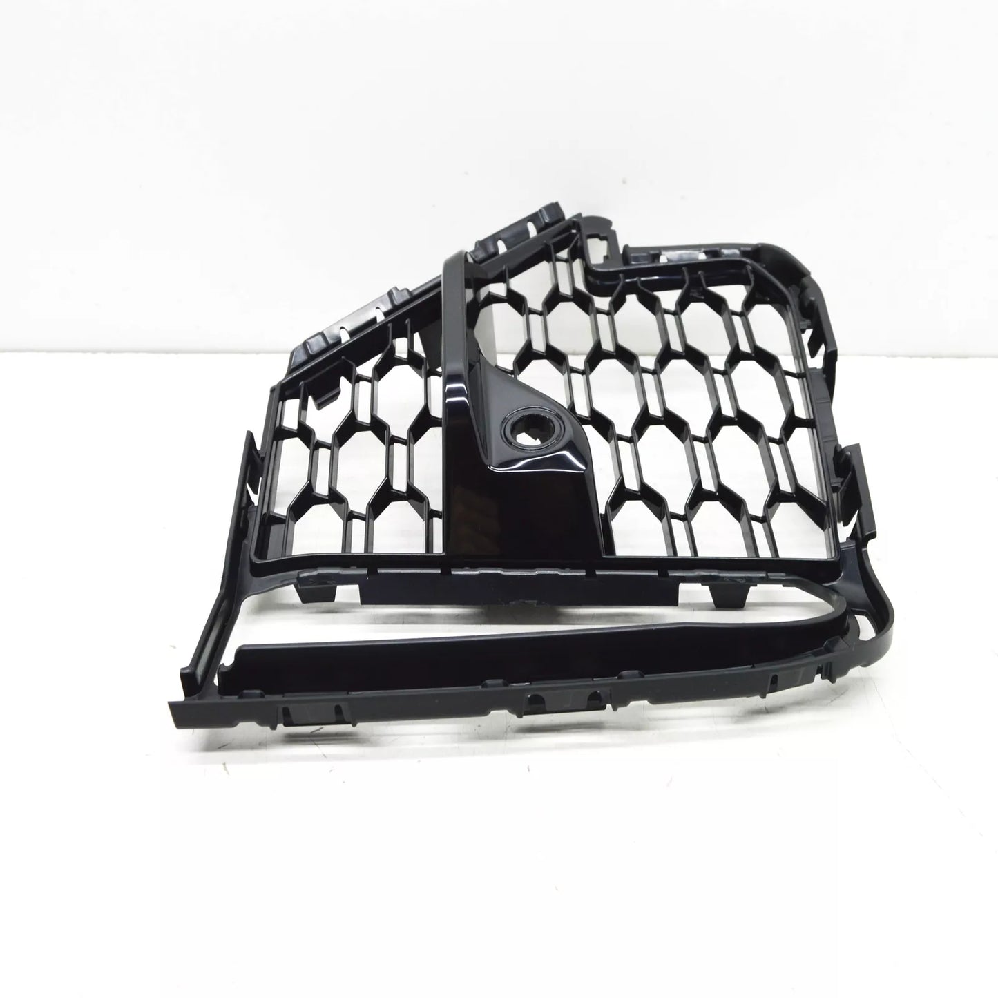 NEW BMW X7 G07 M FRONT BUMPER RIGHT OPEN GRILLE 51118069890 ORIGINAL