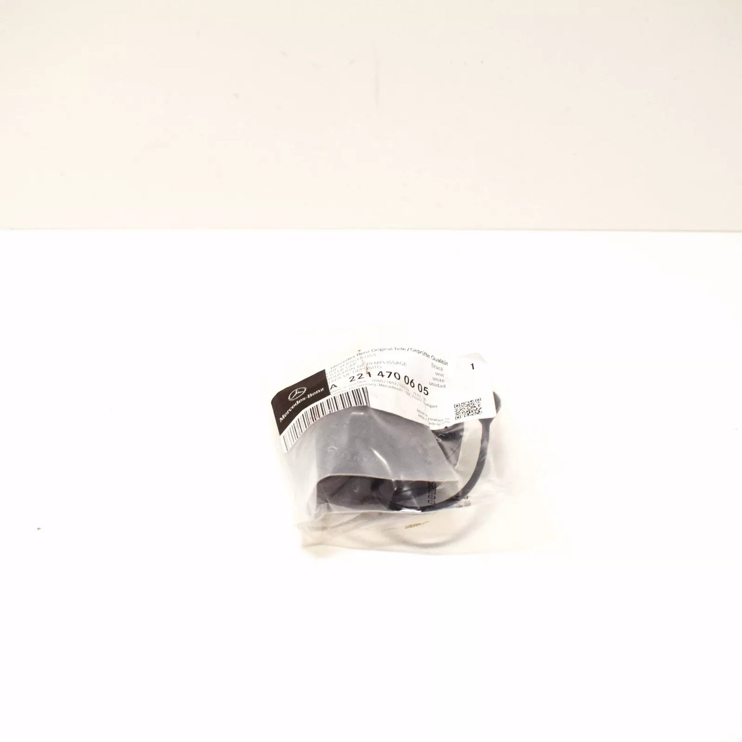 NEW MERCEDES-BENZ E W211 FUEL TANK CAP A2214700605