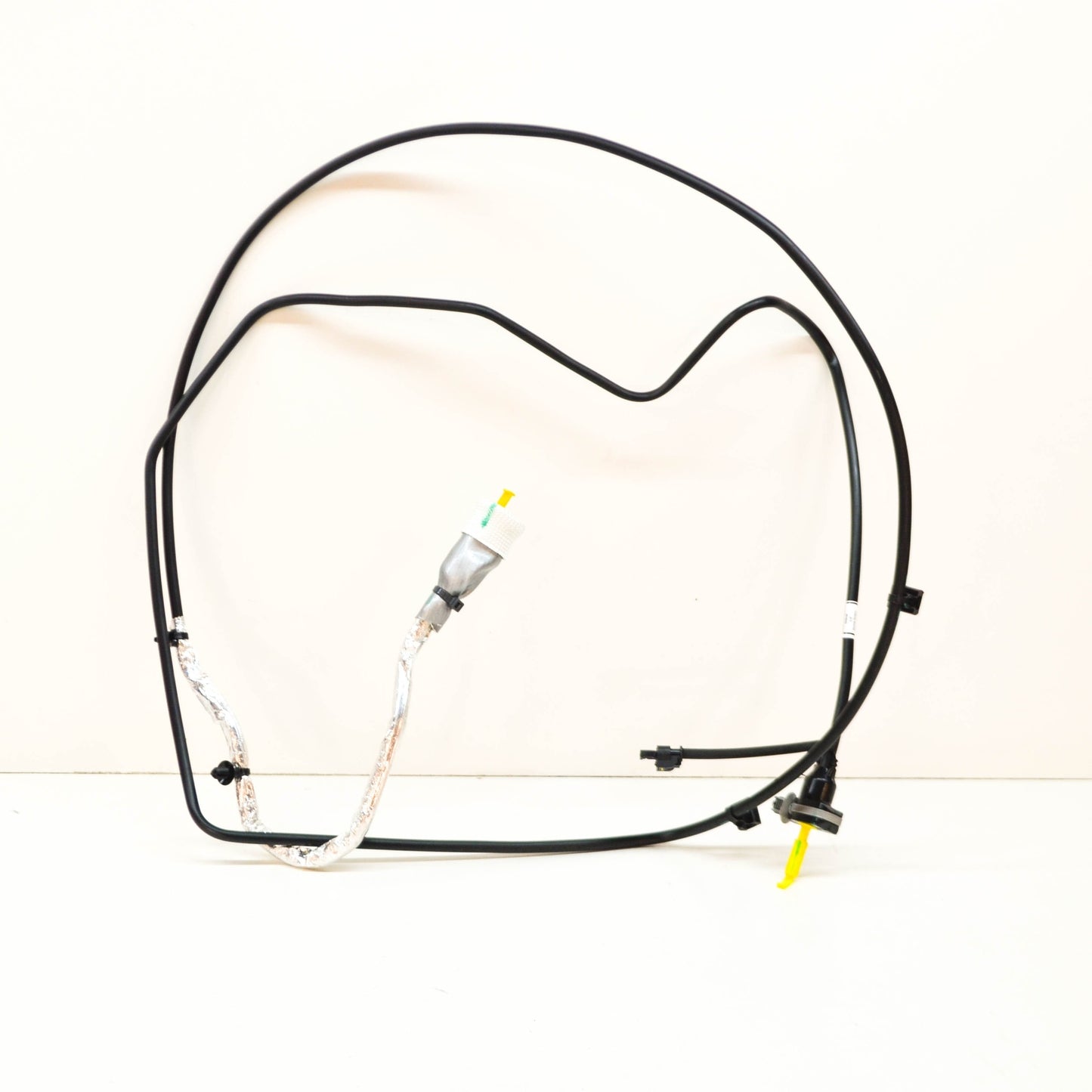 new jaguar f-pace x761 front fuel pipe line t4a26632 original