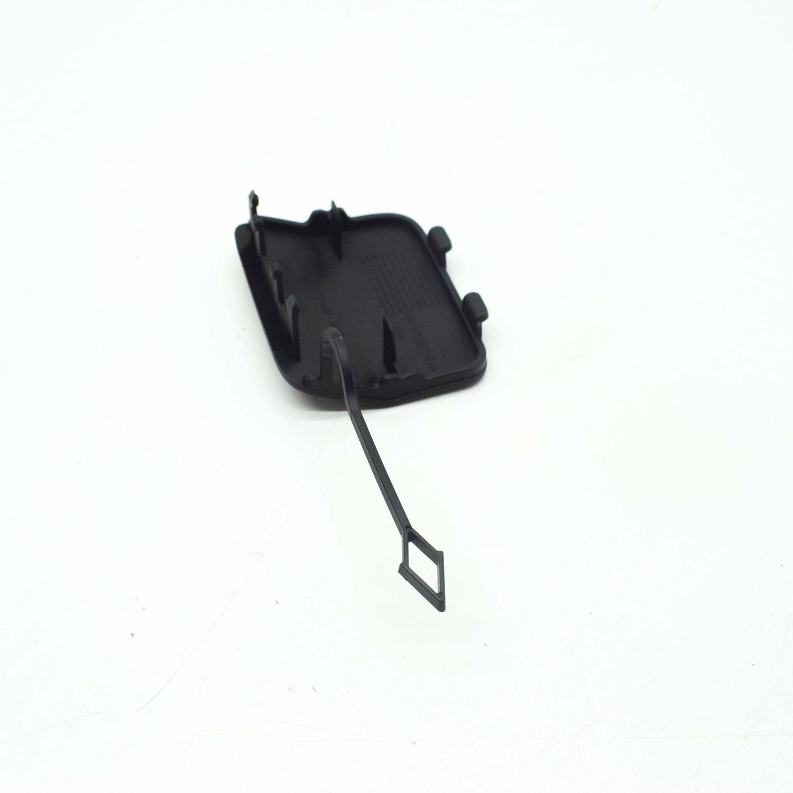 new mercedes-benz gla x156 rear bumper tow hook eye cover a1568856201 original