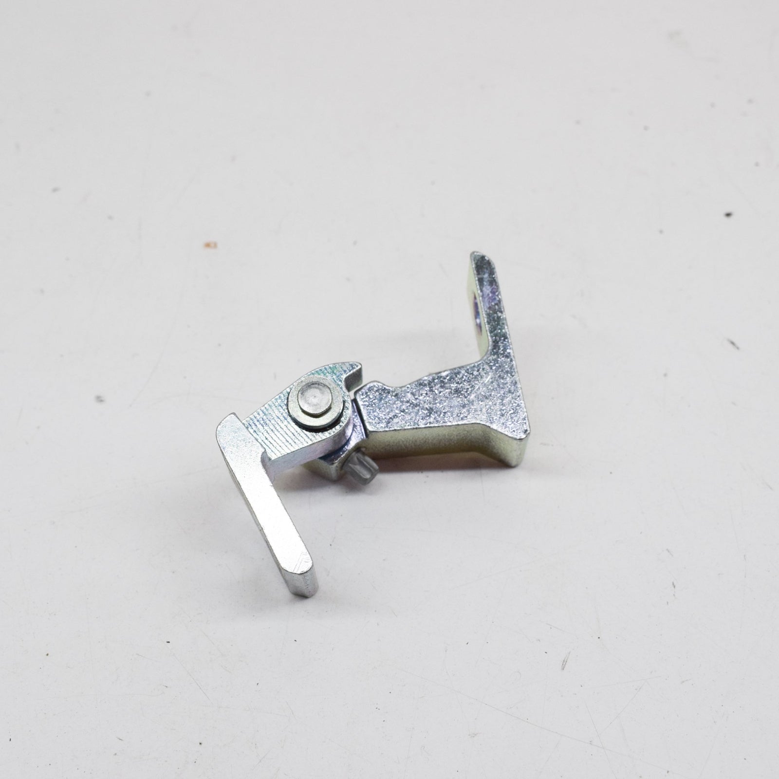 NEW AUDI A4 B8 LEFT DOOR HINGE 8K0831401E ORIGINAL