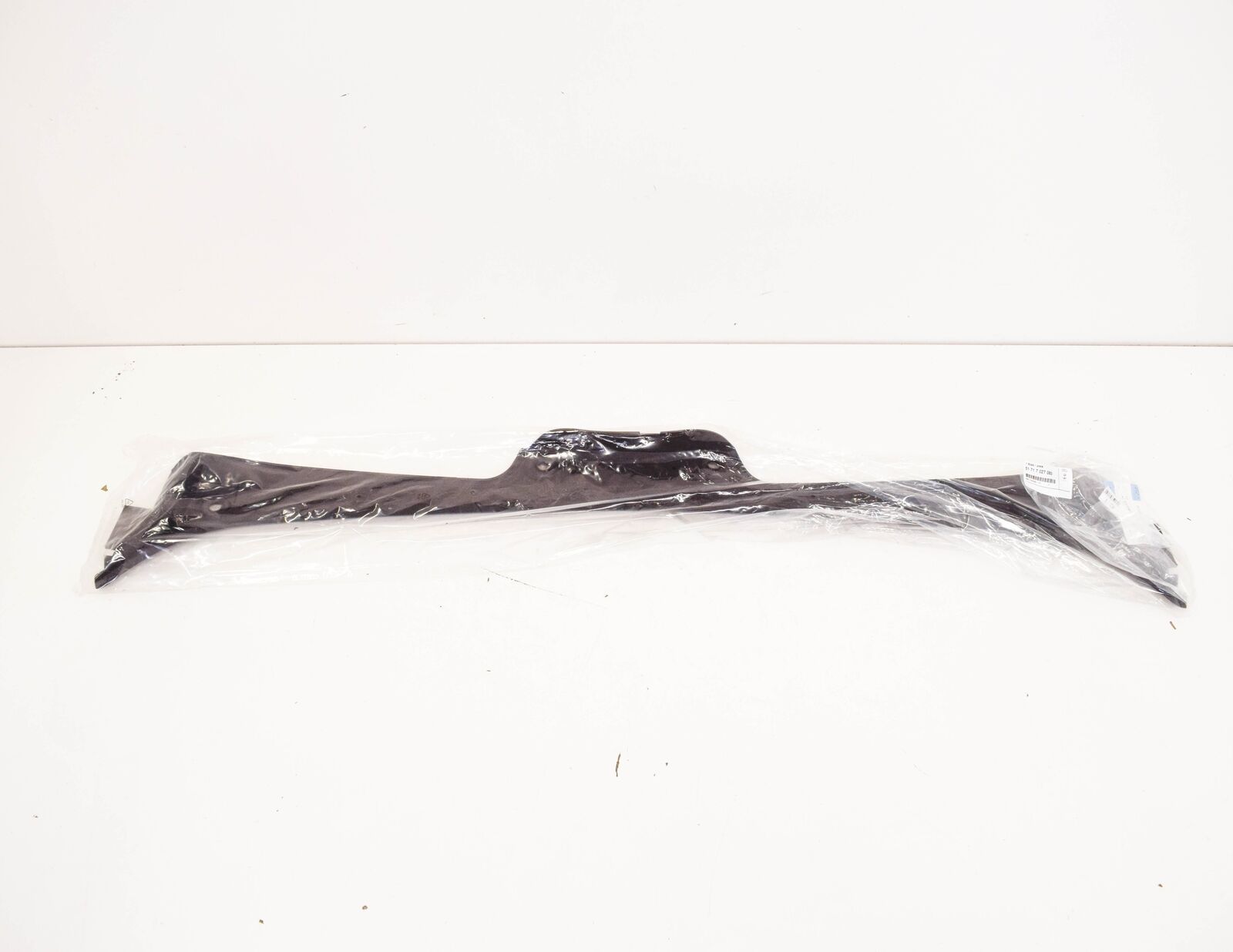 new bmw 5 e60 front windshield cowl panel 51717027083 7027083 original