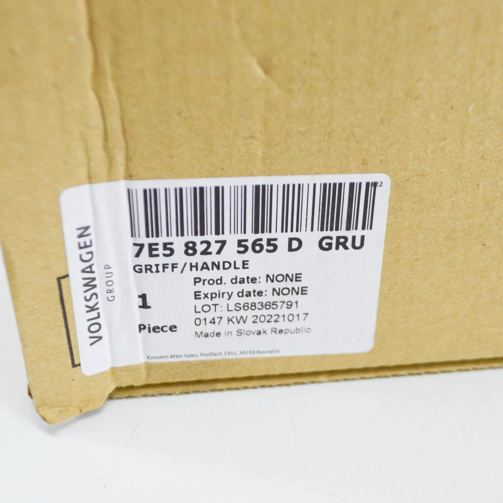 NEW VW TRANSPORTER V T5 7E REAR TAILGATE HANDLE 7E5827565DGRU ORIGINAL