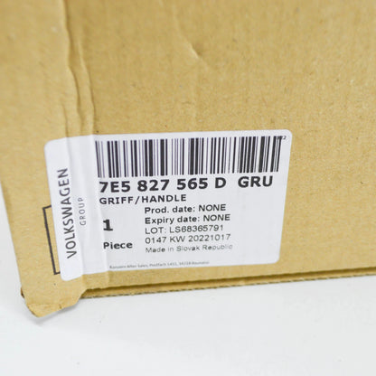 NEW VW TRANSPORTER V T5 7E REAR TAILGATE HANDLE 7E5827565DGRU ORIGINAL
